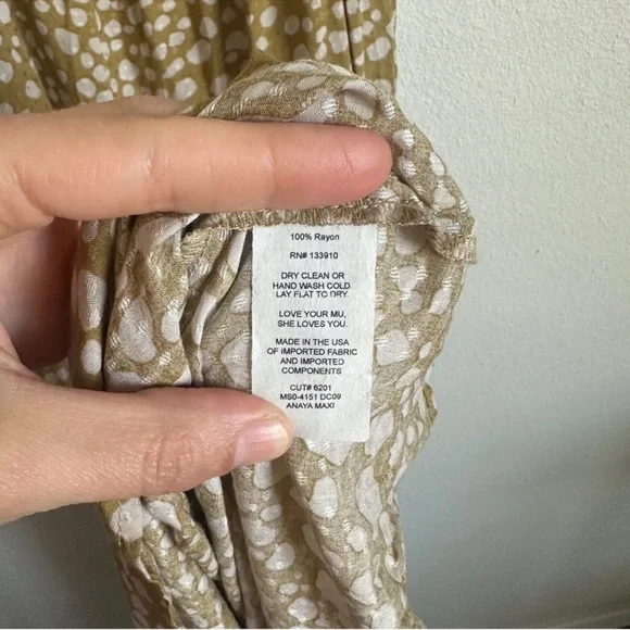 NWOT Show me your mumu Anaya cheetah print maxi dress - Picture 8 of 8